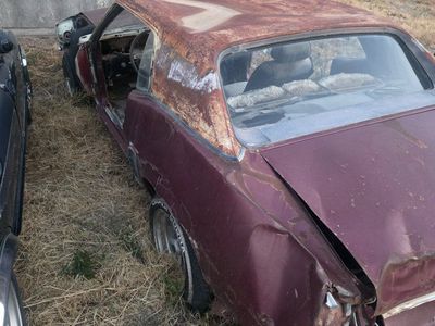 1969 Ford Mustan coupe parting out