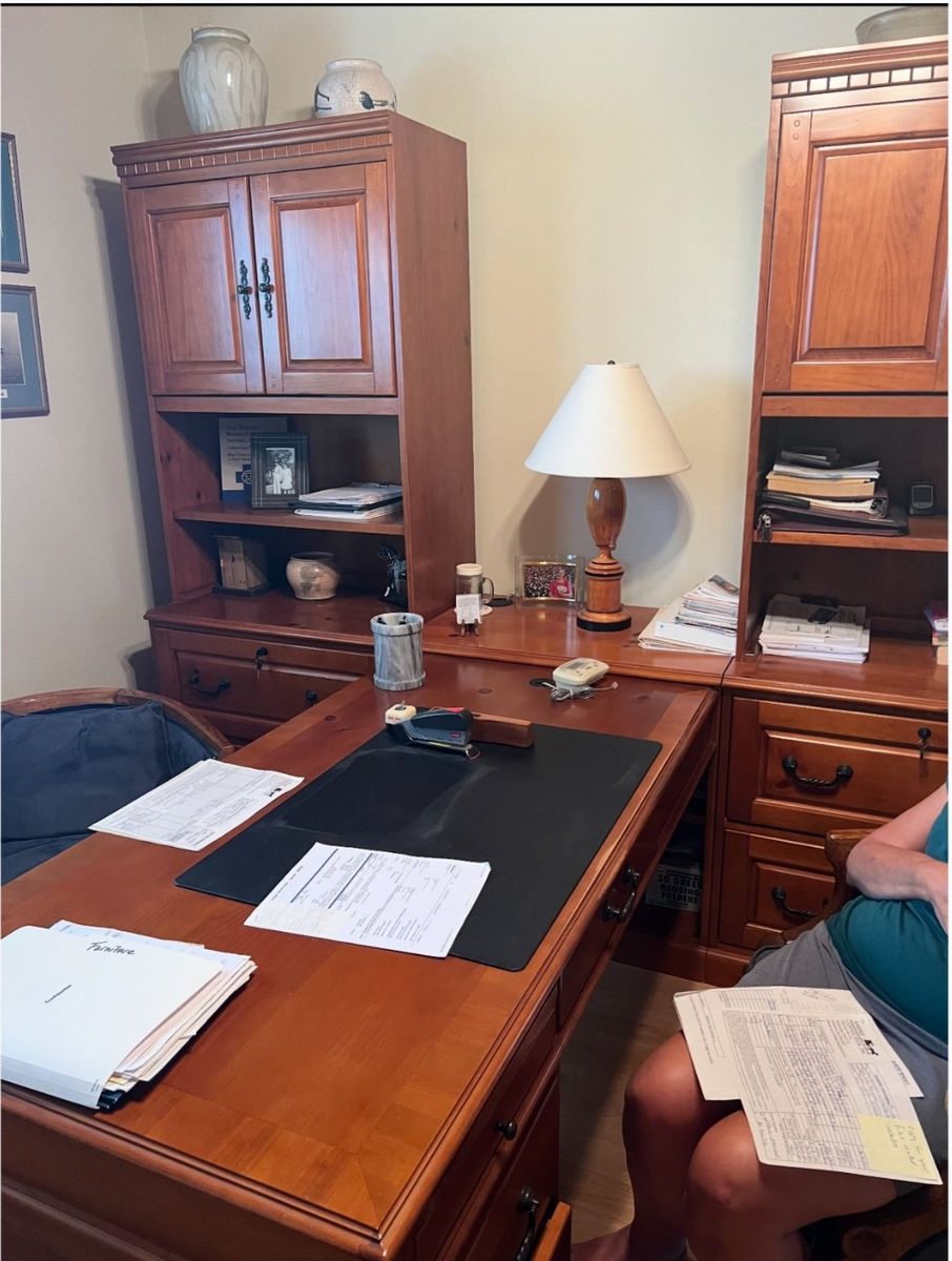 Beautiful Large Desk Set