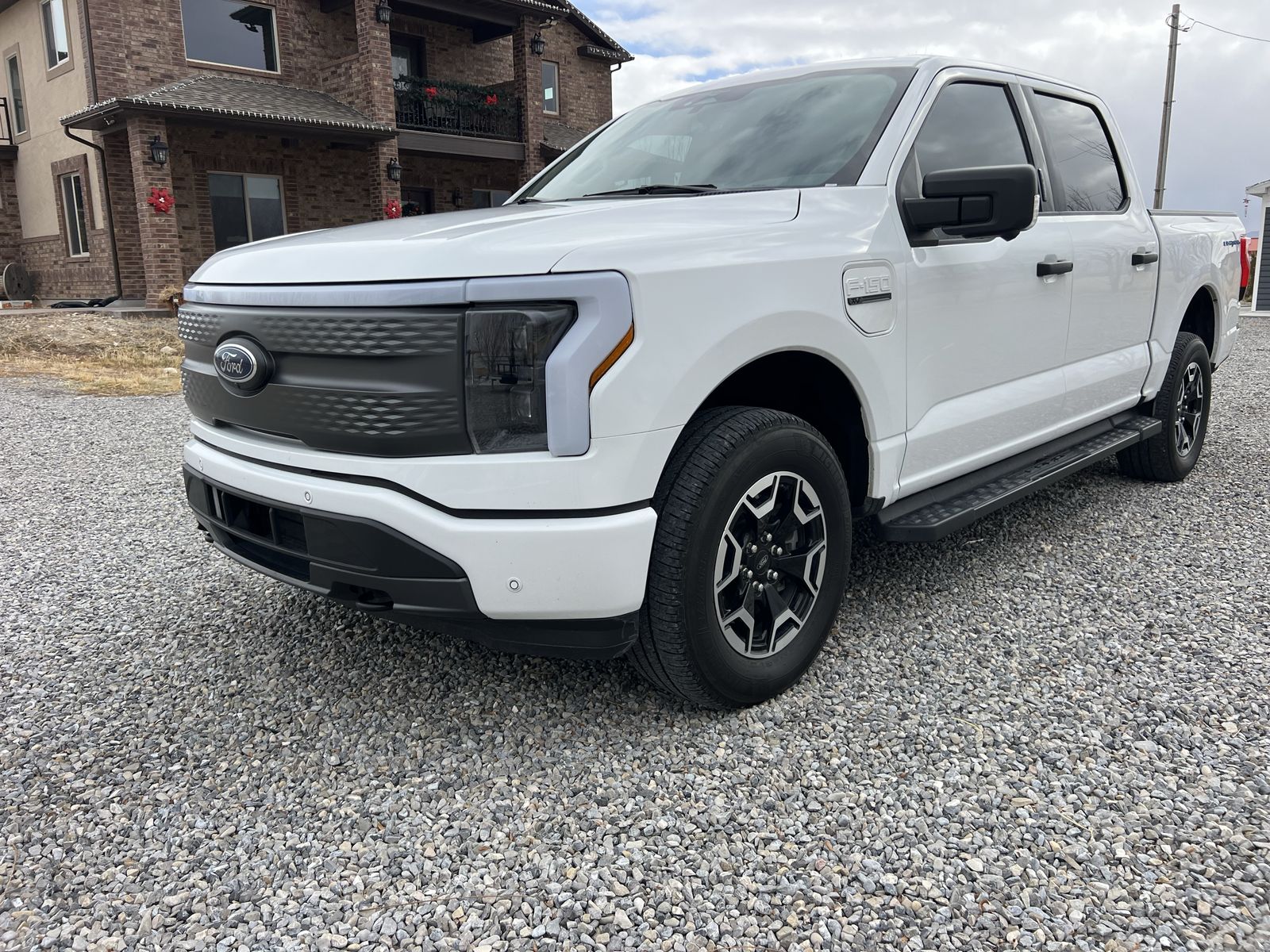2023 Ford F-150 Lightning XLT