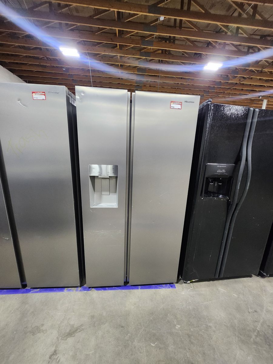 Hisense Side-by-Side Refrigerator in Stainless Steel - W-Warranty