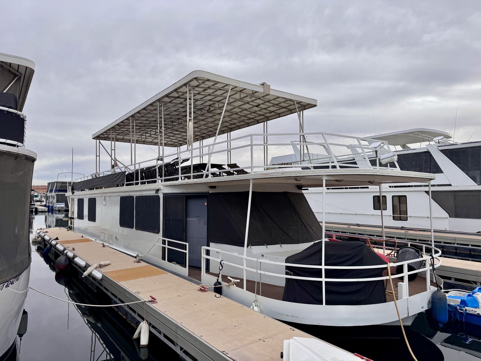 1991 Skipperliner Houseboat — Lake Powell 67’ x 15’ Complete Boat Sale