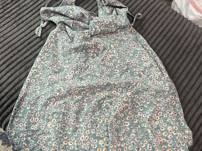 SHEIN Green Floral Halter Neck Dress Size M