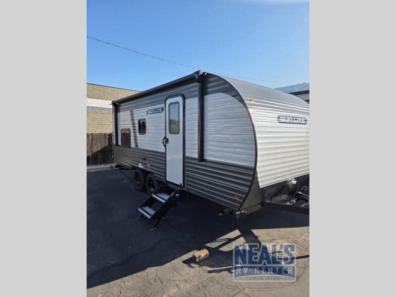 2026 Sunset Park RV Sun Lite LTD 21DB