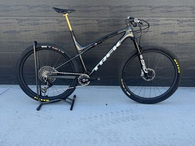 2024 Trek SuperCaliber Gen 2 SLR 9.9 XXSL - X-Large