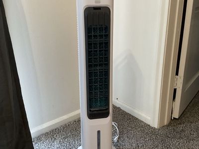 Arctic Air Tower Evaporative Cooler White Used