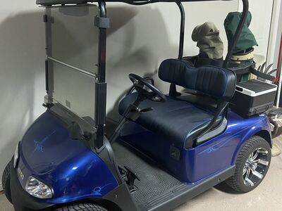 2017 EZ GO RMV Golf Cart