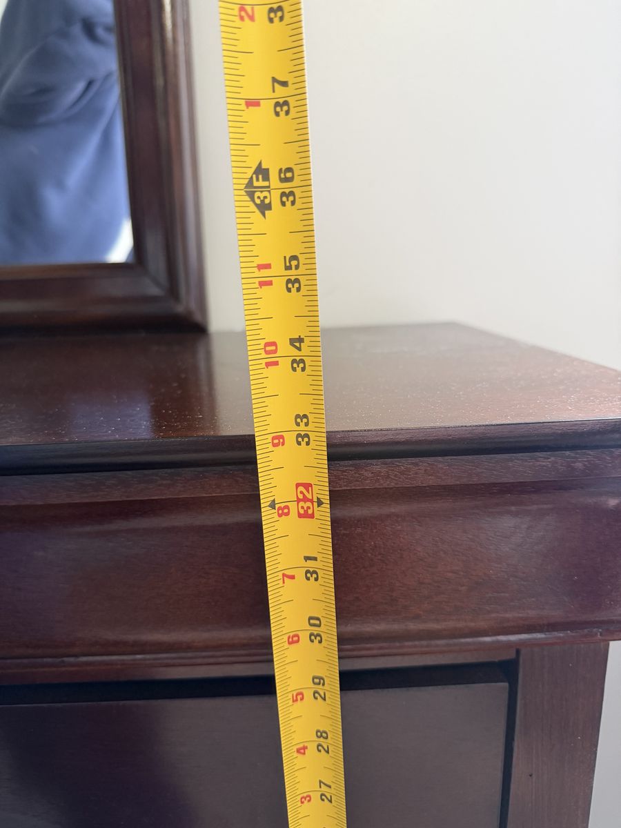 Main image 4