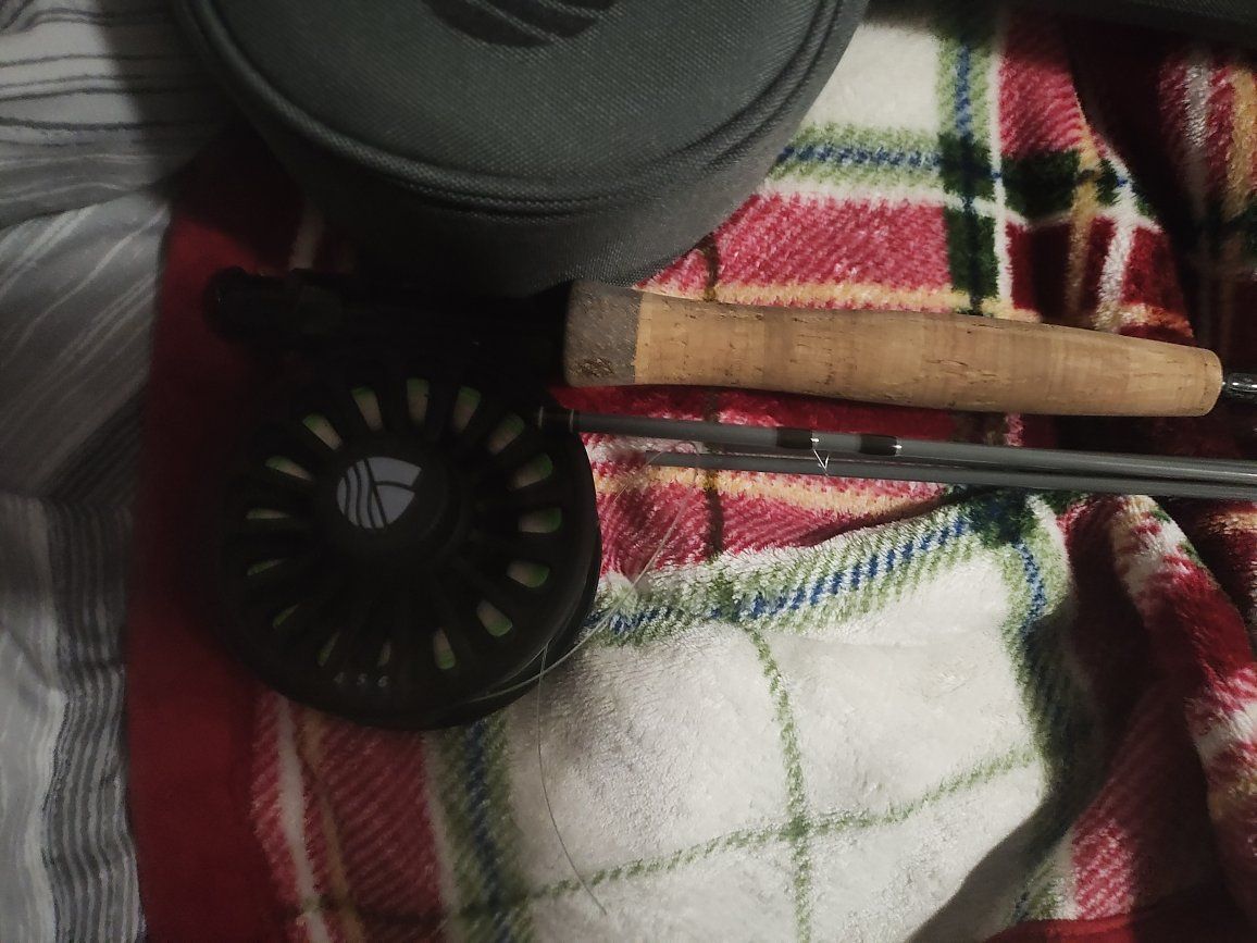 Remington Wrangler trout 5 weight 9 ft 590-4 Fly Fishing Rod
