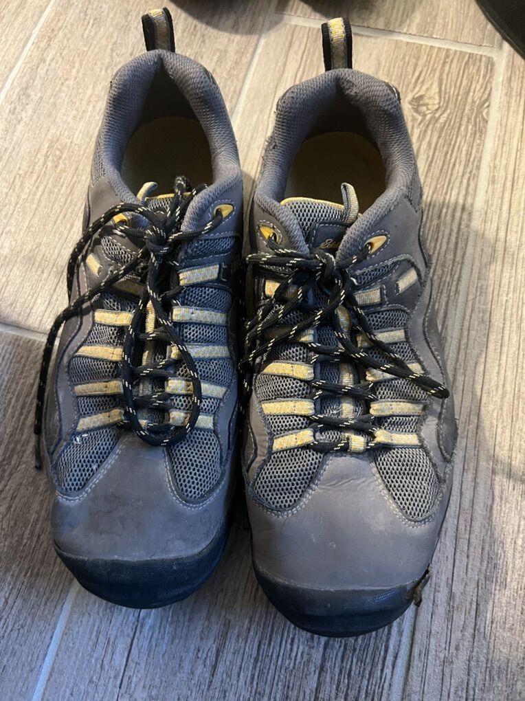 Eddie bower Men tennis Shoes  91/2