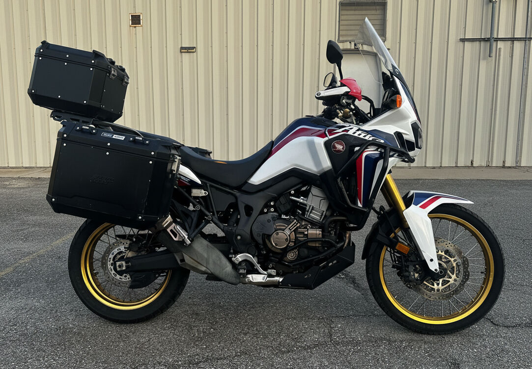 2017 Honda Africa Twin DCT - Adventure Touring