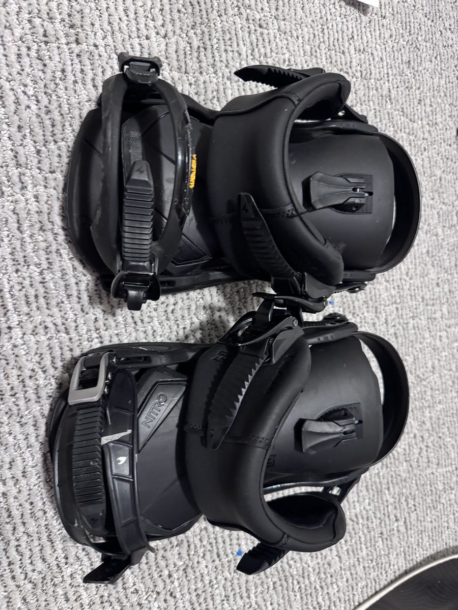 Large Burton Snowboard Bindings