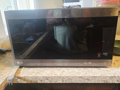 Lg smart style 1.5 cu micro wave