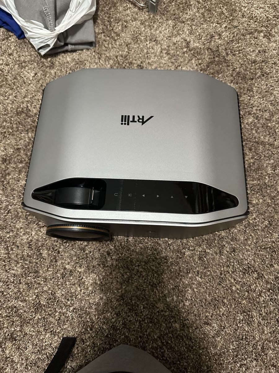 ARTlii Portable Projector & Screen - WiFi Connectivity for Outdoor Movie Nights