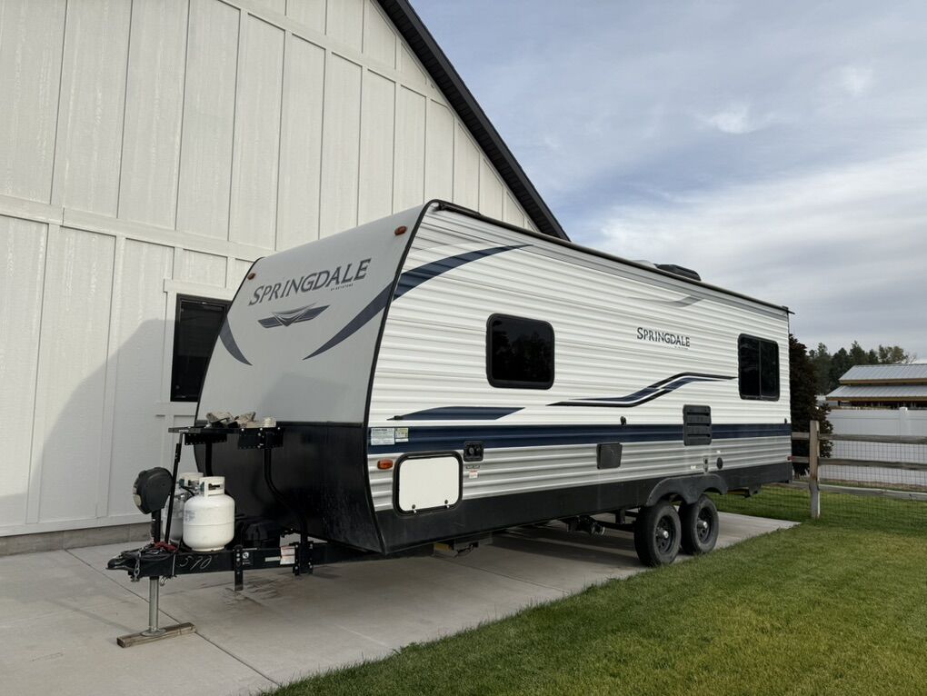 Keystone Springdale 2021 SOLAR POWERED