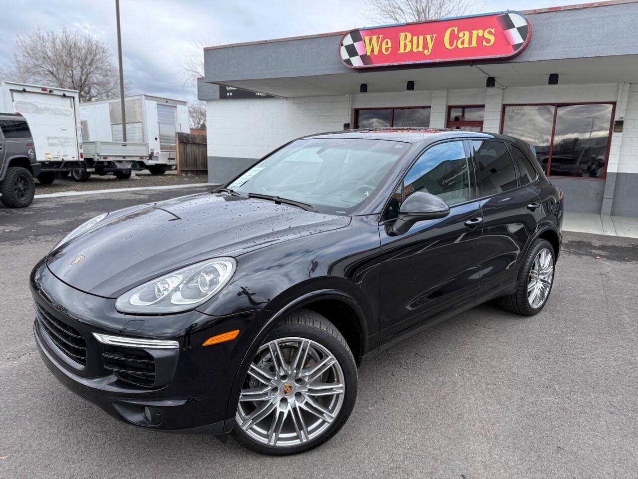 2017 PORSCHE CAYENNE Platinum Edition