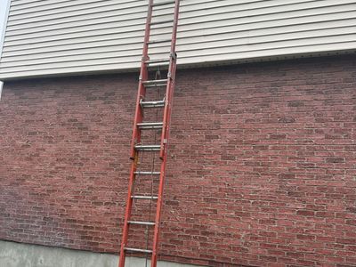 Keller 5124 24-Foot Extension Ladder - Orange Line Commercial Grade Construction Ladder