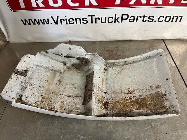 Kenworth T800 Fender Extension