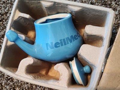 neti pot brand new never used for nose congestion flush