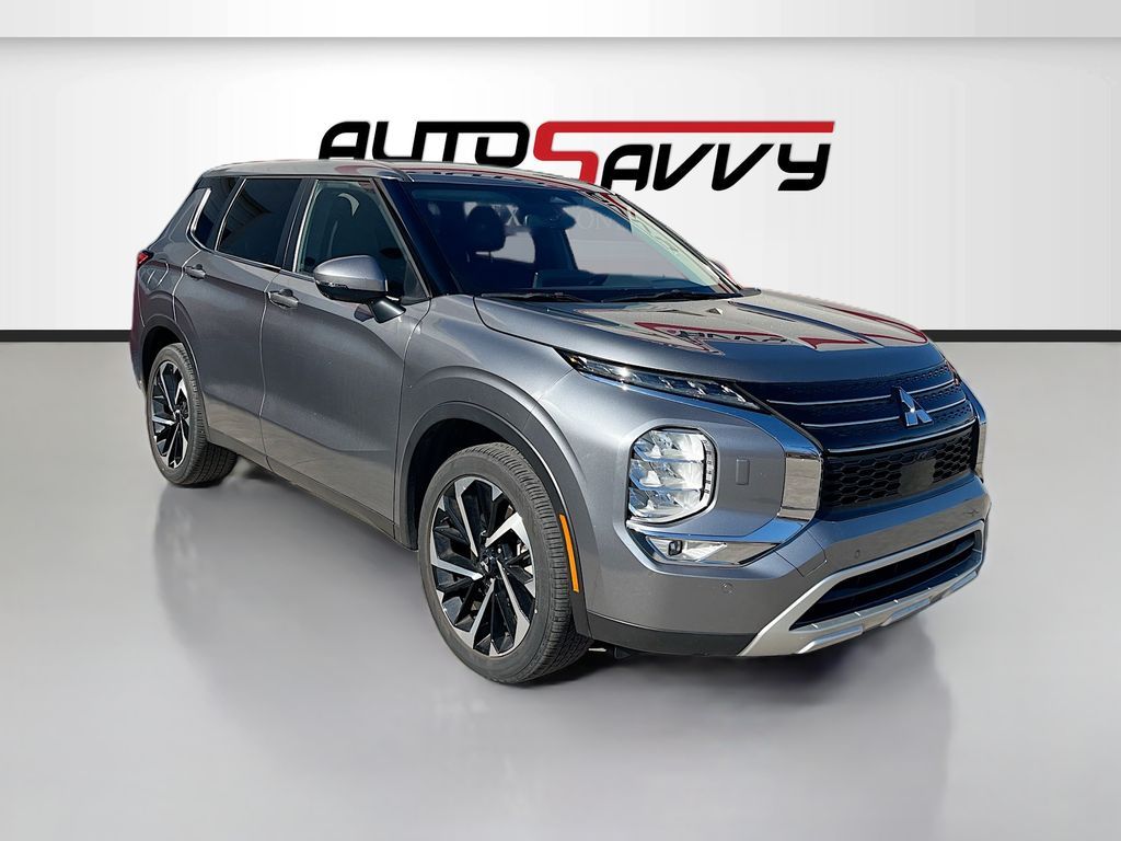 2024 MITSUBISHI OUTLANDER SE