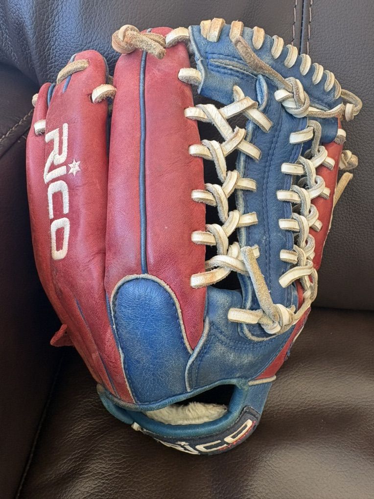 Rico Softball Glove - 11.75