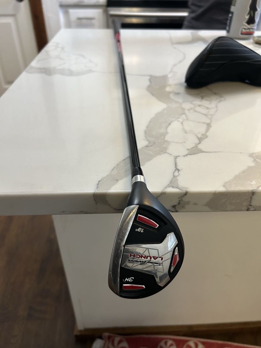Tommy Armour 3 hybrid