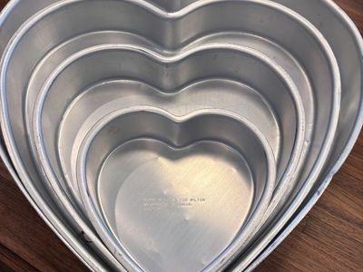Heart Cake Pan Set Perfect For A Wedding Cake!