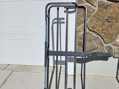 hitch mount cargo carrier