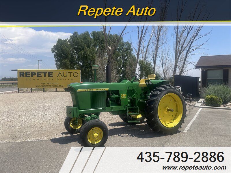 1964 John Deere 3010 