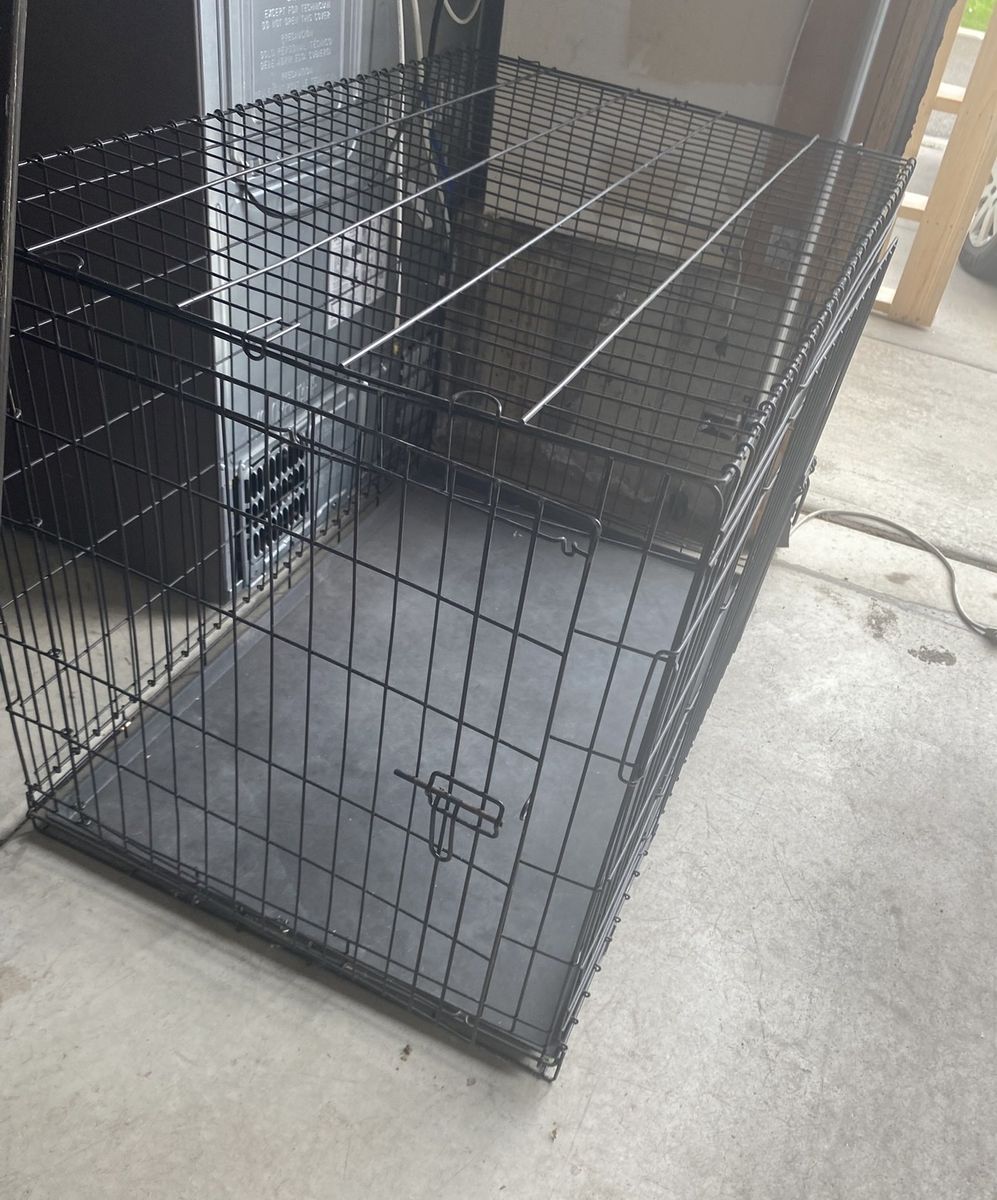 Large Black Metal Wire Dog Crate Kennel 44" x 32"