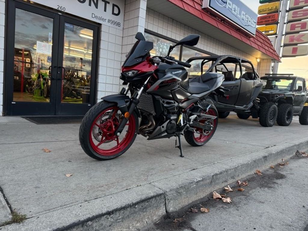 2024 Kawasaki Z500 SE ABS