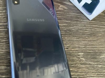 Samsung Galaxy A10E 32gb - Unlocked
