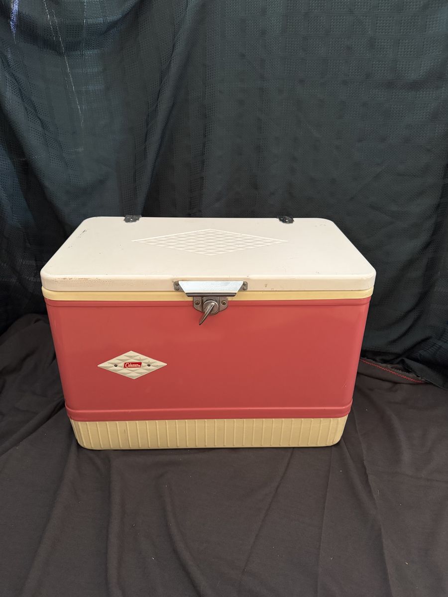Vintage 1962 Coleman Cooler / Ice Chest – Original Mid-Century $250 cash/venmo in Provo