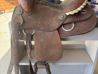 Kids saddle 13 in