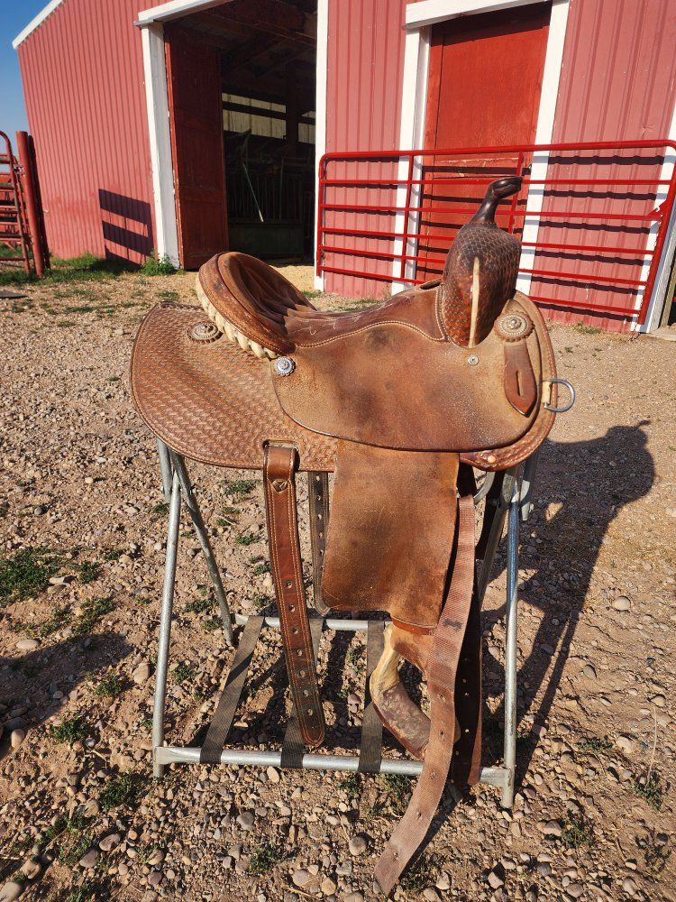 Ed Wright Barrel Saddle