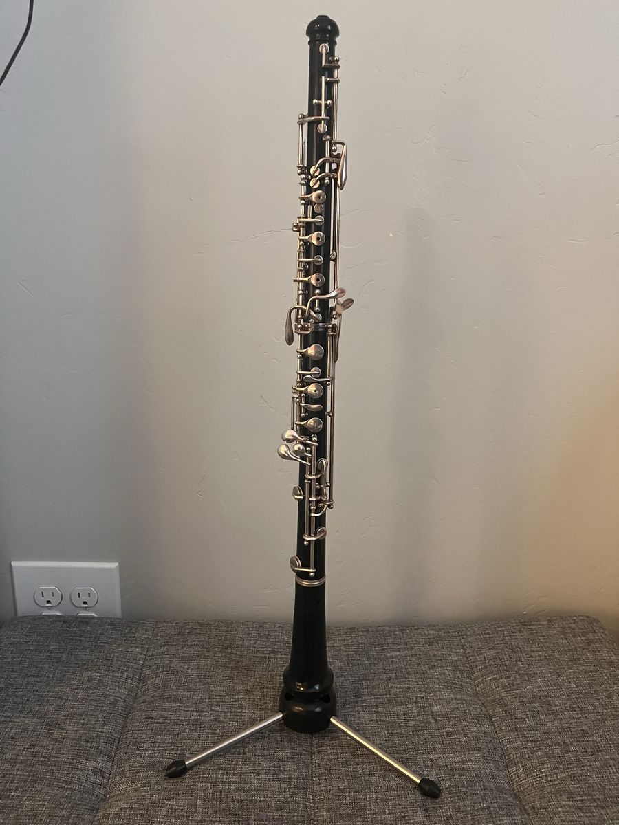 Linton Oboe with Hard Case and Technique Book
