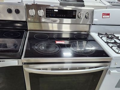 GREAT LG THINQ STAINLESS STEEL GLASS TOP RANGE! W-WARRANTY