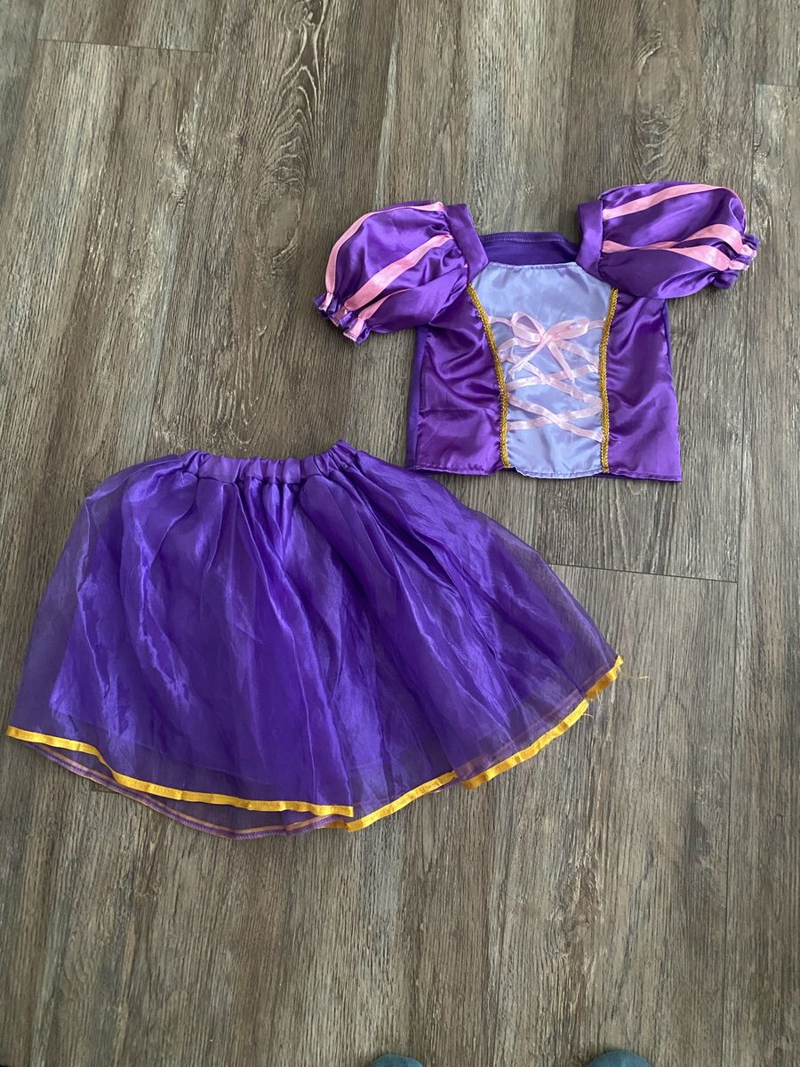 Disney Princess Rapunzel Two Piece Dress Up / Halloween Costume 