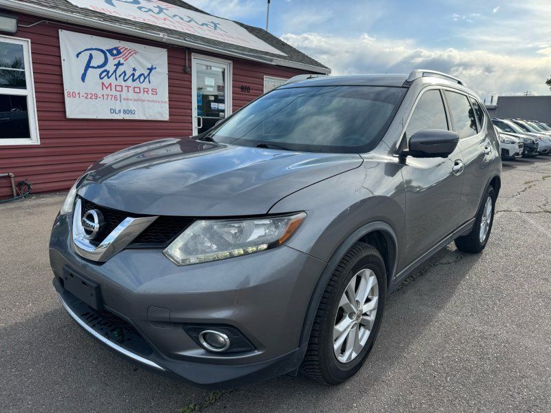 2016 Nissan Rogue SV