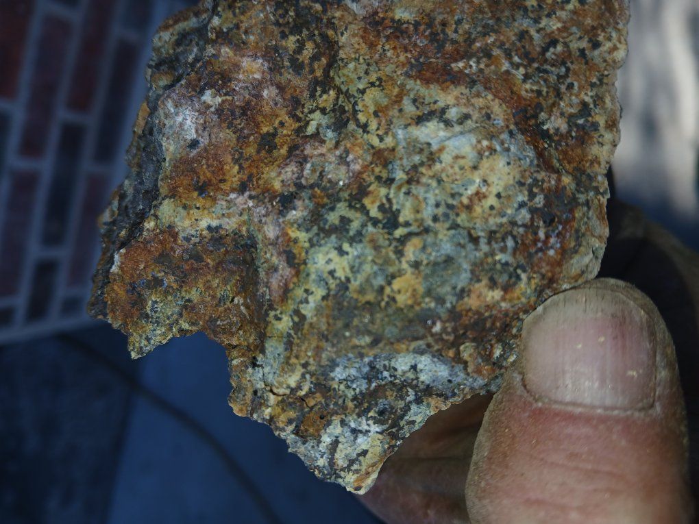 Rock crusher / Ore mill