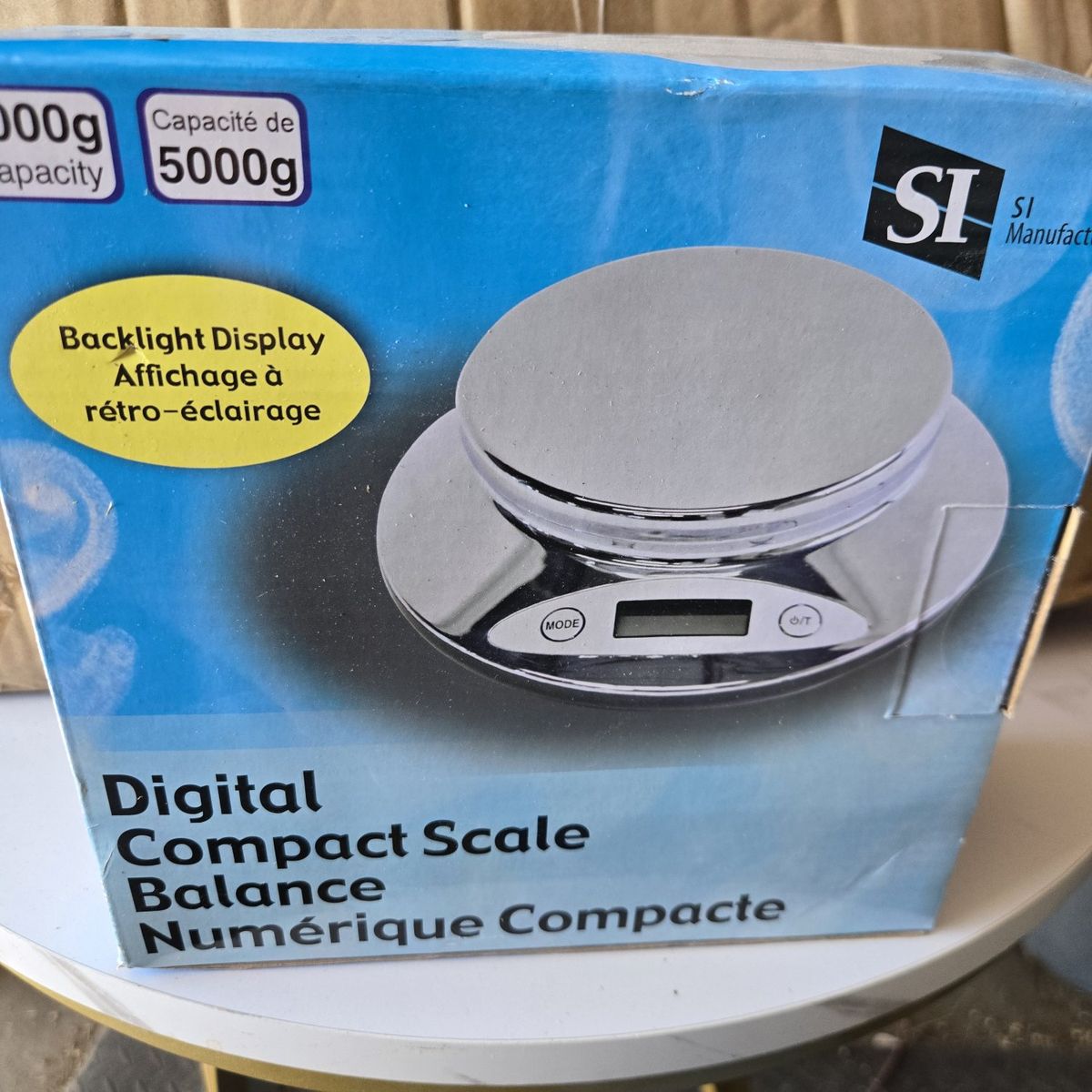 digital compact scale