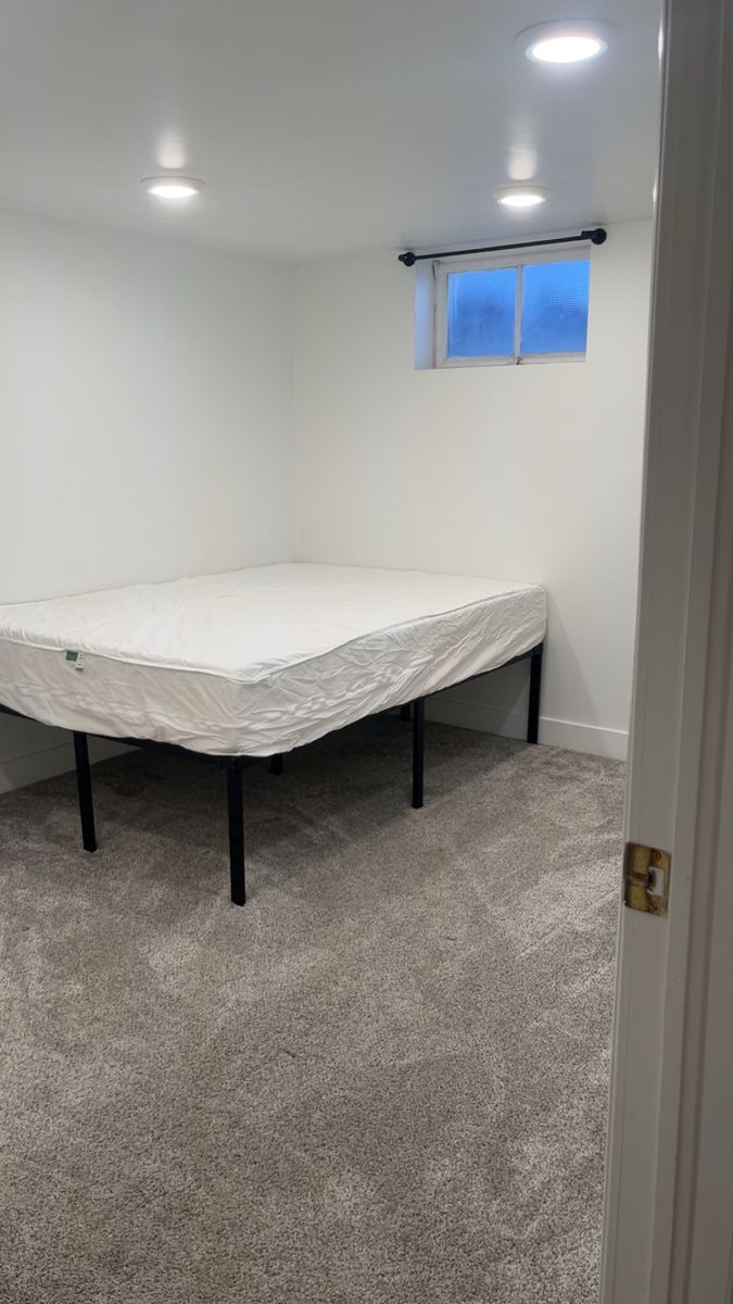 Private Basement Bedroom for Rent - Orem -$600/mo