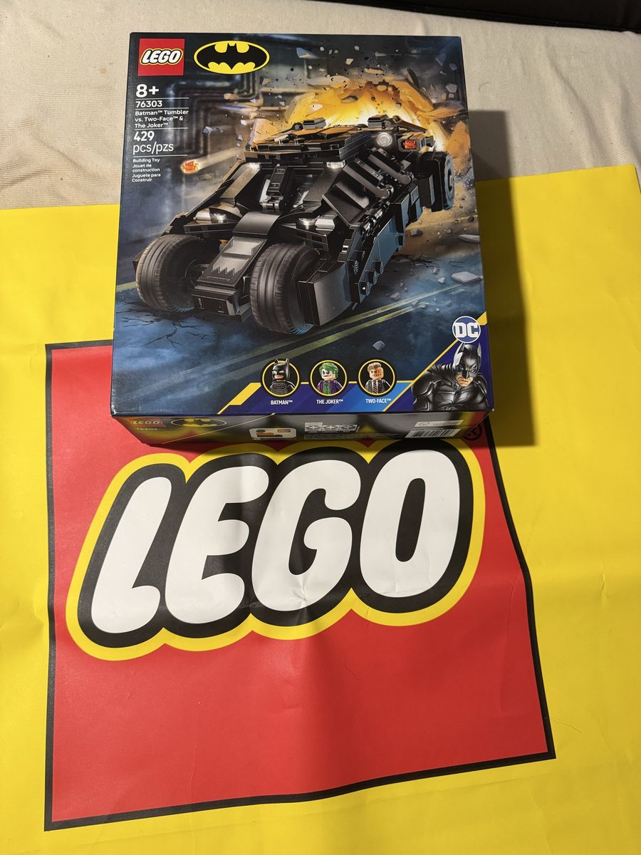 Lego Batman 76303