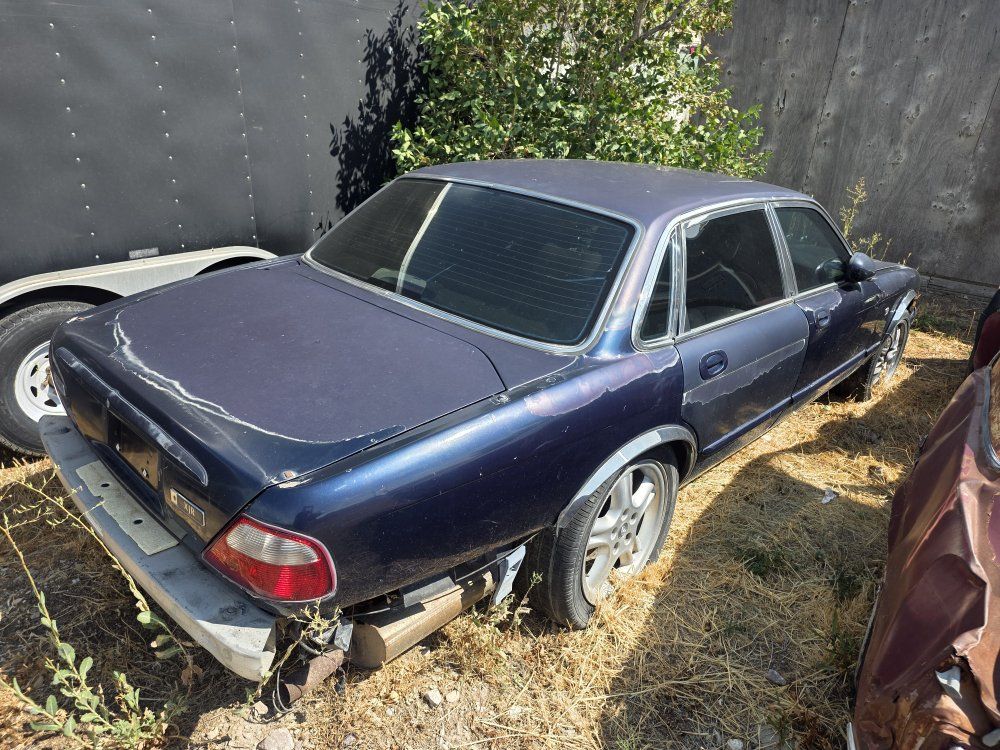 1998 Jaguar XJR Salvage Titled Complete Car