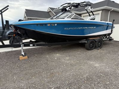 2014 G25 - Super Air Nautique