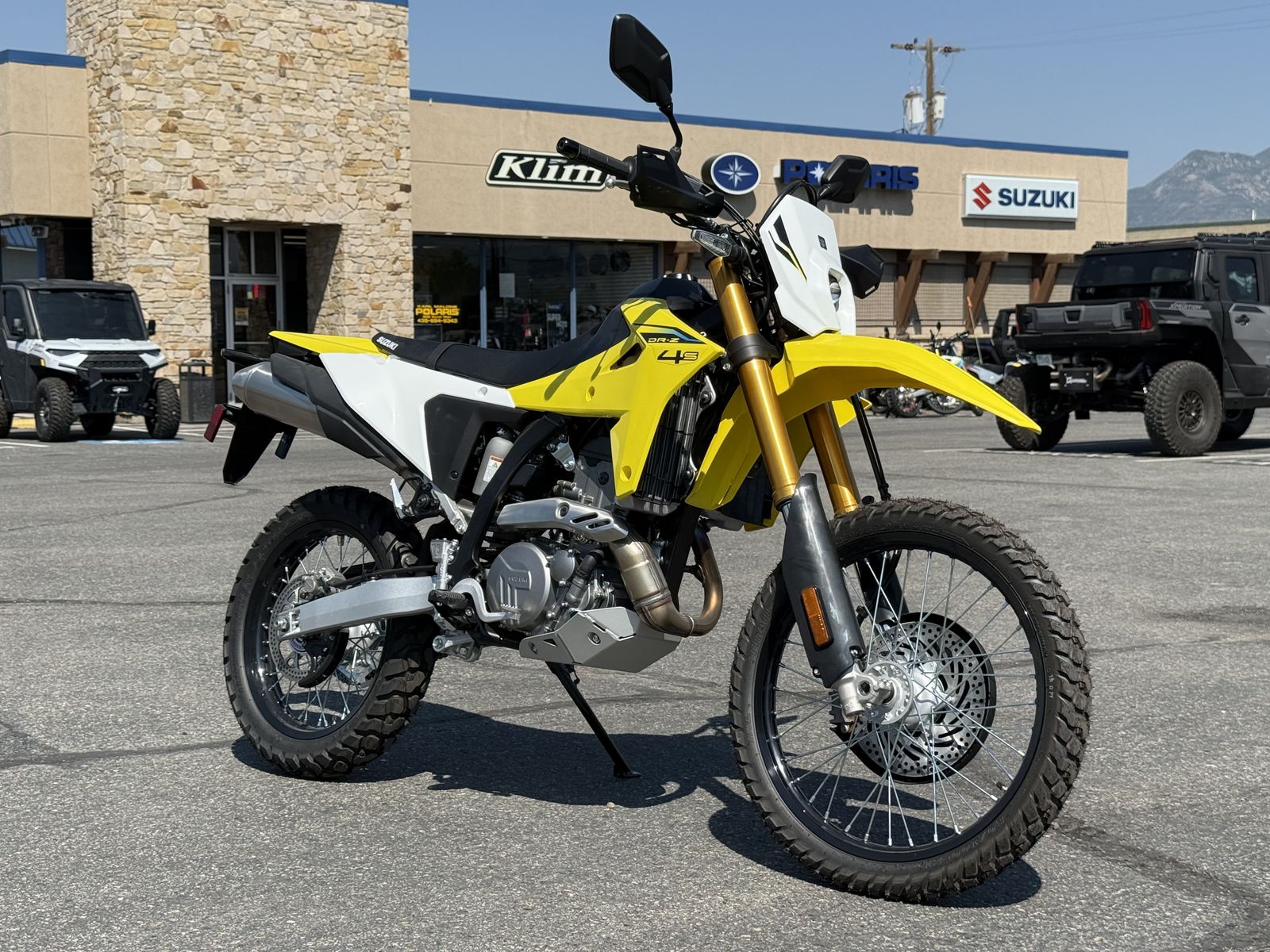 2026 SUZUKI DR-Z4SM Solid Special White No. 2 - S0