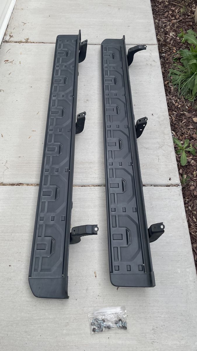 4Runner 5th Gen OEM running boards