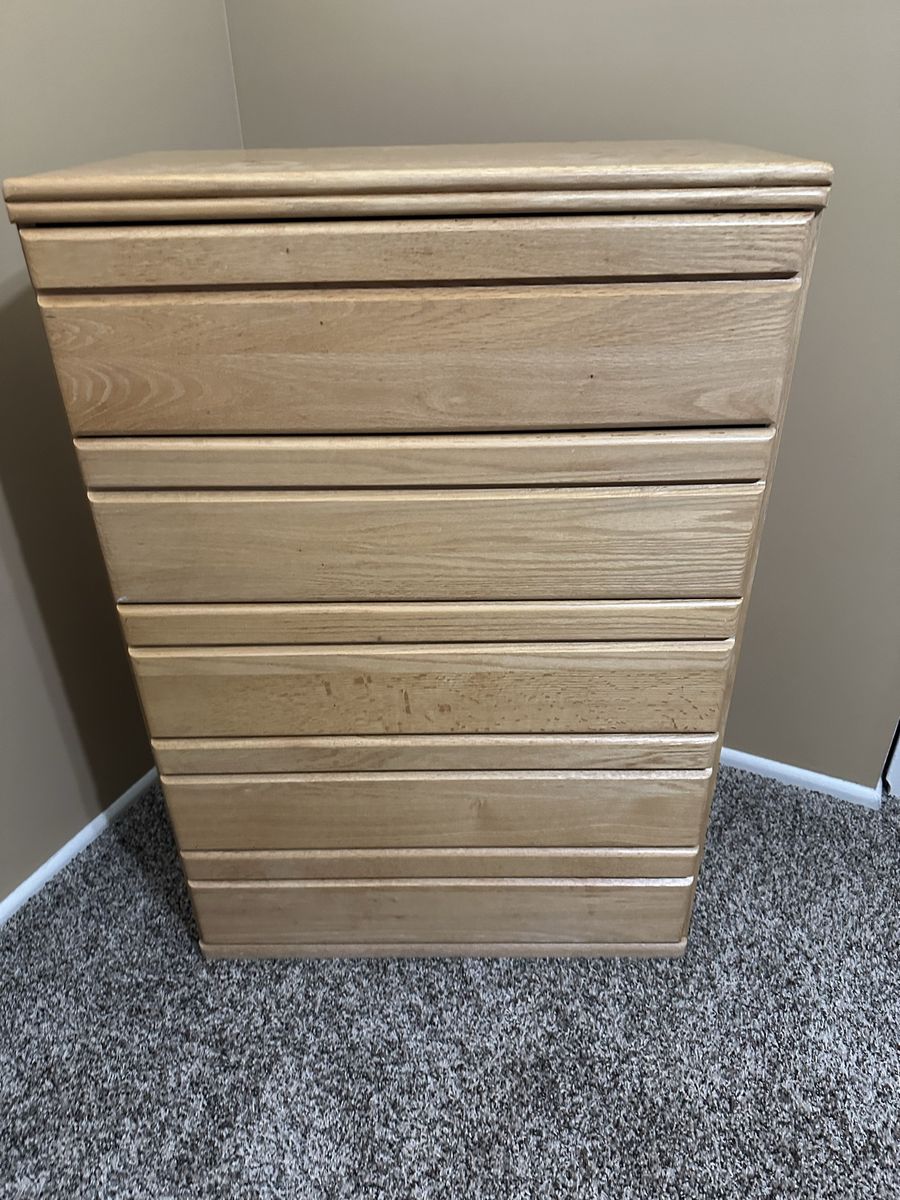 5-Drawer Wood Dresser