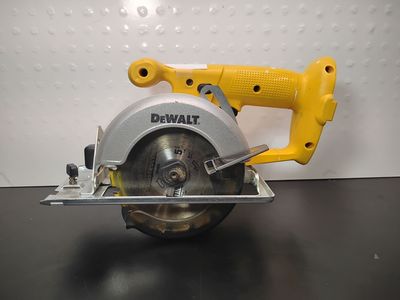 DeWalt DW936 18V cordless 5-3/8" Circular Trim Saw (TOOL ONLY)