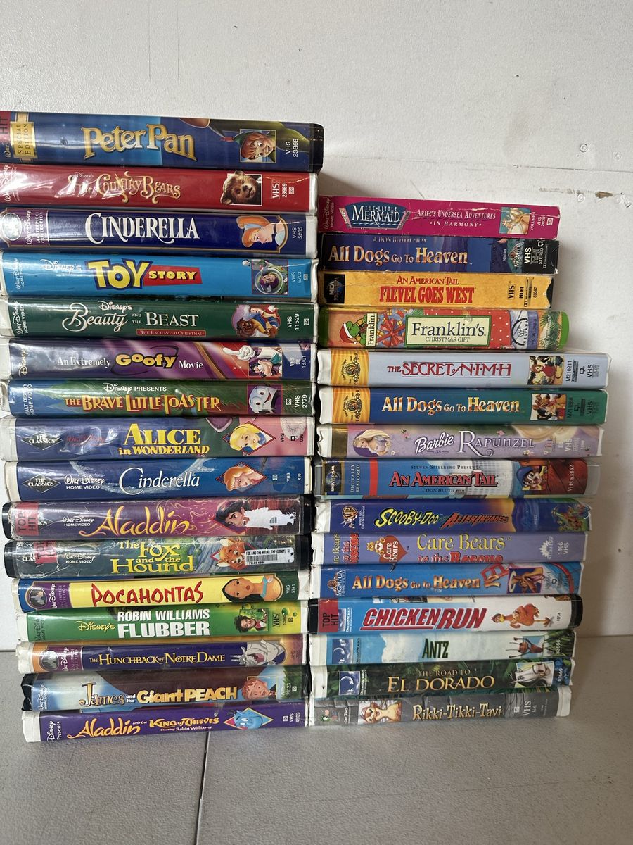 Lot Of 31 Children’s VHS Movies