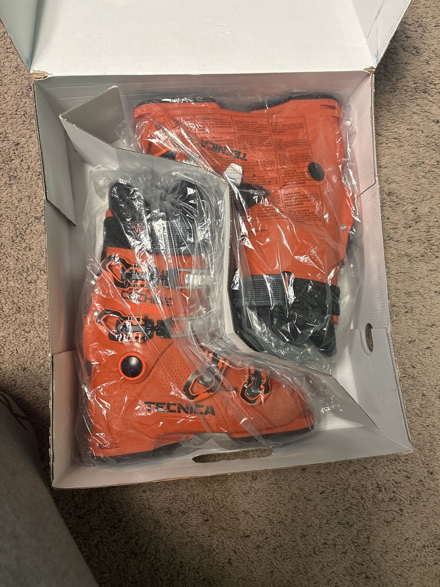 Tecnica Cochise Team Ski Boots - Orange